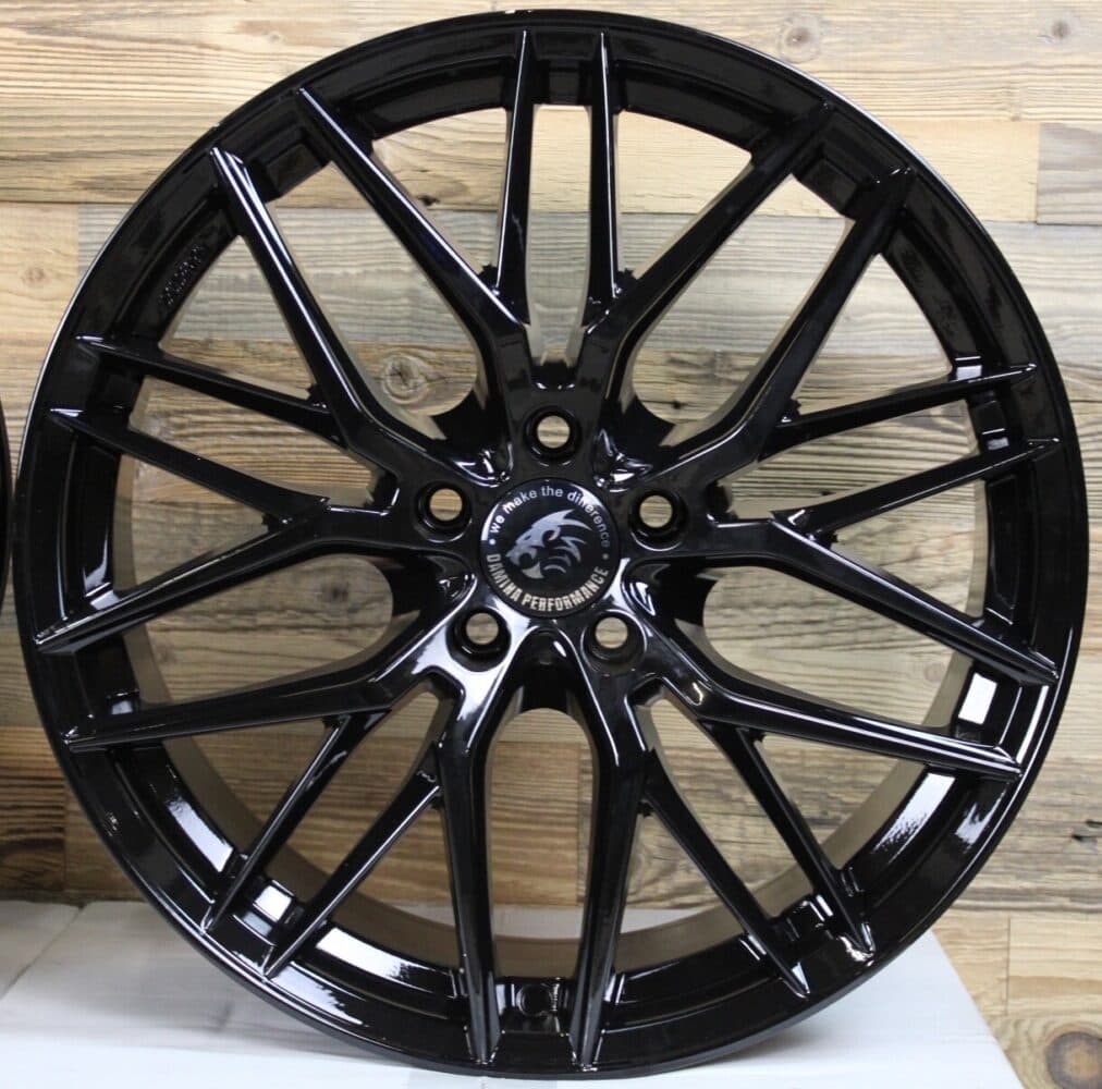 18 Zoll Felgen Damina DM08 schwarz für Seat Leon 1P 5F KL Ateca 5FP Cupra hybrid
