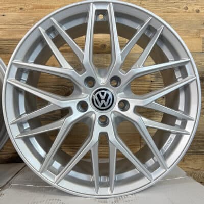 4x 19 Zoll Felgen Damina DM08 silber für VW Tiguan 1 5N VW Phaeton 3D R-Line